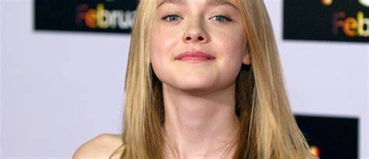 1288x600 Resolution Dakota Fanning 2014 1288x600 Resolution Wallpaper