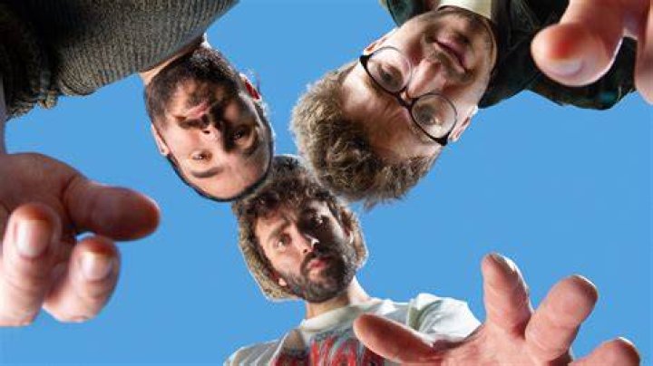 AJR's 'Bang' Tops Adult Pop Airplay Chart