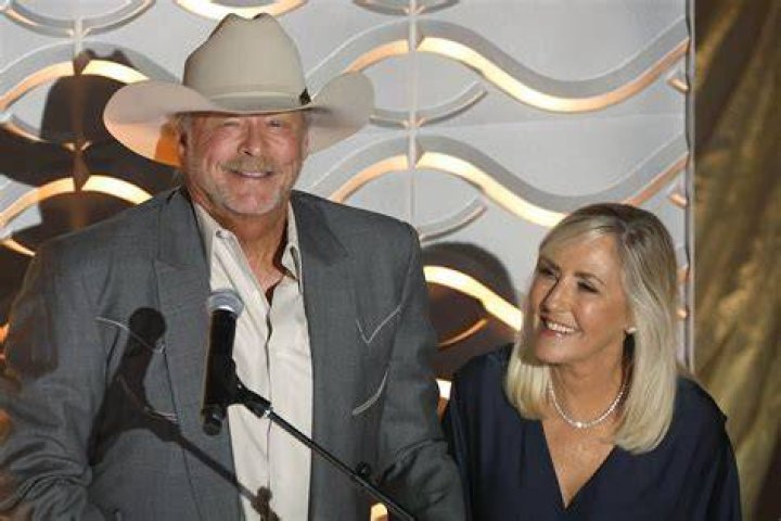 Alan Jackson Wrote A Song For His Daughters' Weddings