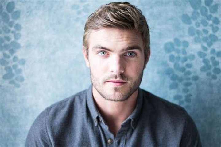 Alex Roe, interview 'I try to avoid being friends with actors — most