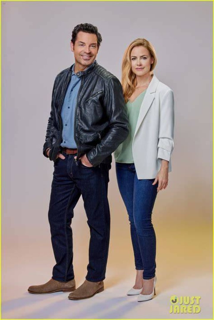 Amanda Schull & Brennan Elliott Get A Second Chance at Their Marriage