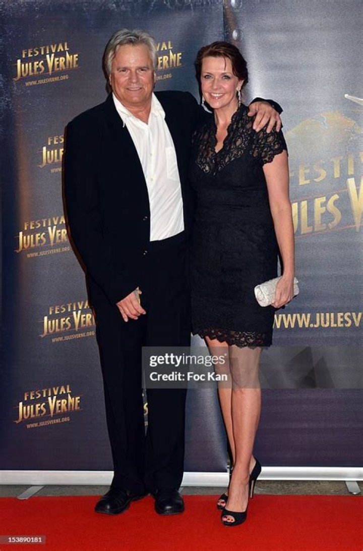 Amanda Tapping, Wife Of Richard Dean Anderson | Complete Guide
