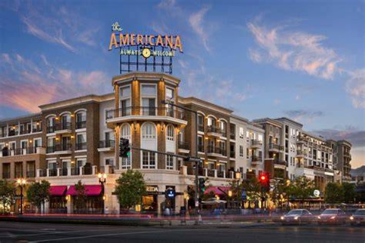 Americana at Brand mall in Glendale evacuated after note claims painted
