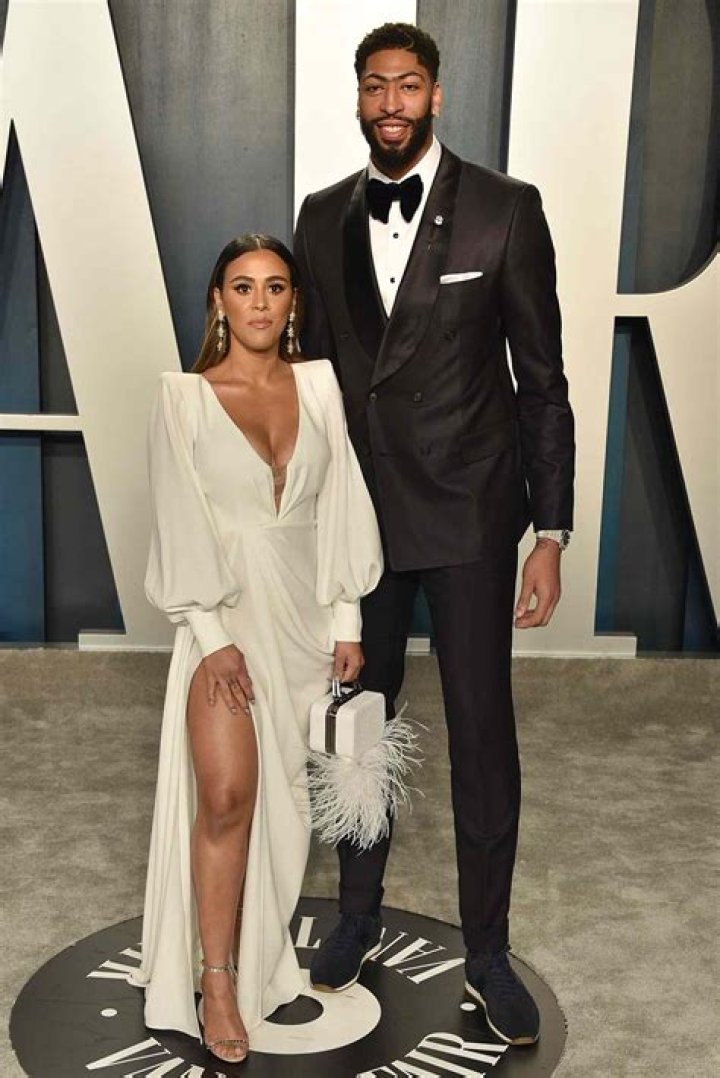 Anthony Davis Girlfriend Who Is The Mysterious Marlen P? Fanbuzz