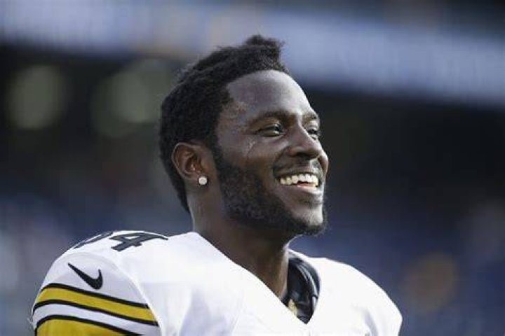 Antonio Brown Net Worth, Bio, Age, Body Measurement, Family and Career