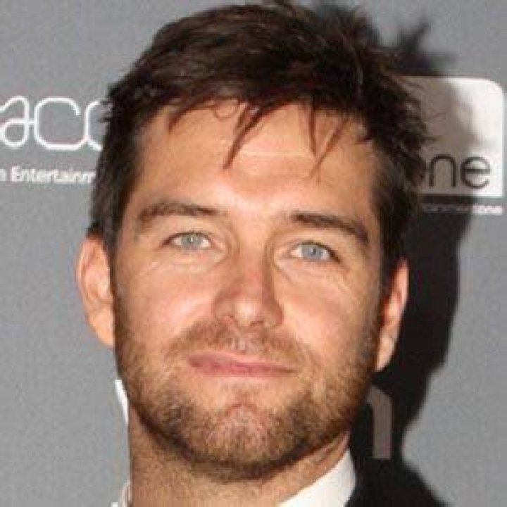 Antony Starr Wiki, Bio, Age, Height, Wife, Net Worth, Family