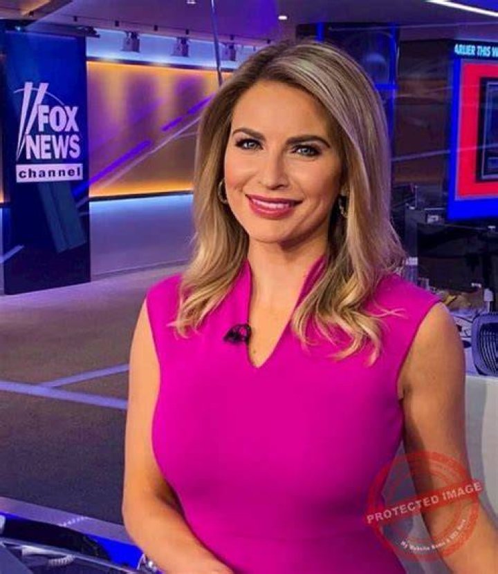 Ashley Strohmier Fox News, Age, Married, Bio Biography
