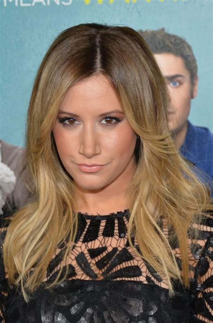 Ashley Tisdale THAT AWKWARD MOMENT Premiere in Los Angeles • CelebMafia