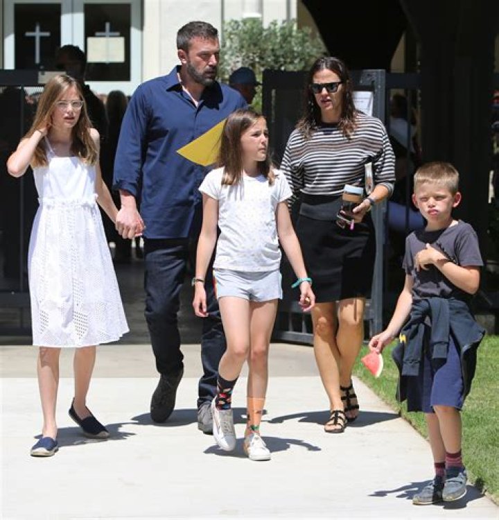 Ben Affleck&rsquo;s 17YearOld Daughter Delights Fans With Uncanny