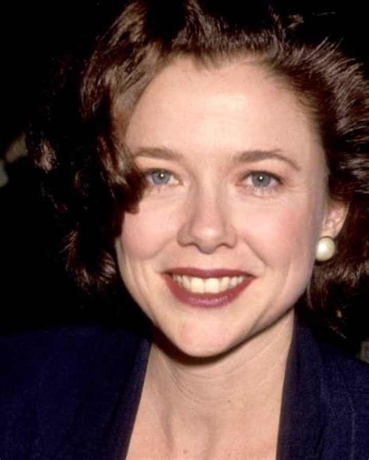 Bening Net Worth, Height, Age, Affair, Career, and More SHSTRENDZ