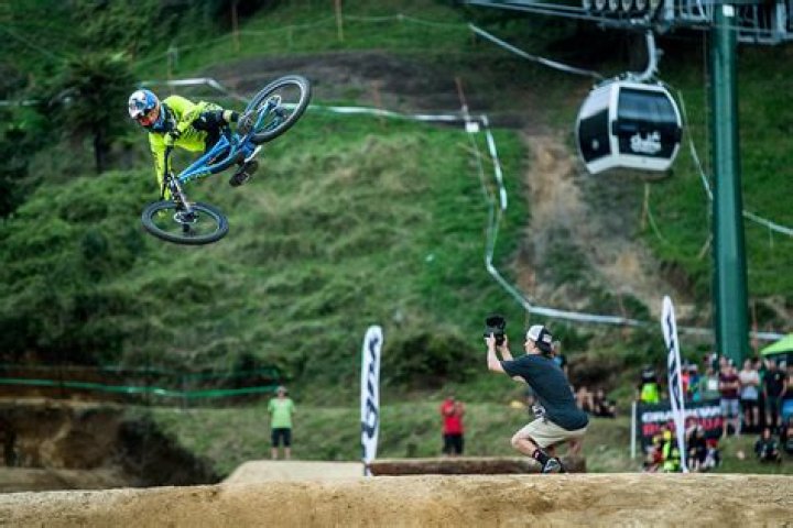 Bernard Kerr Vital MTB
