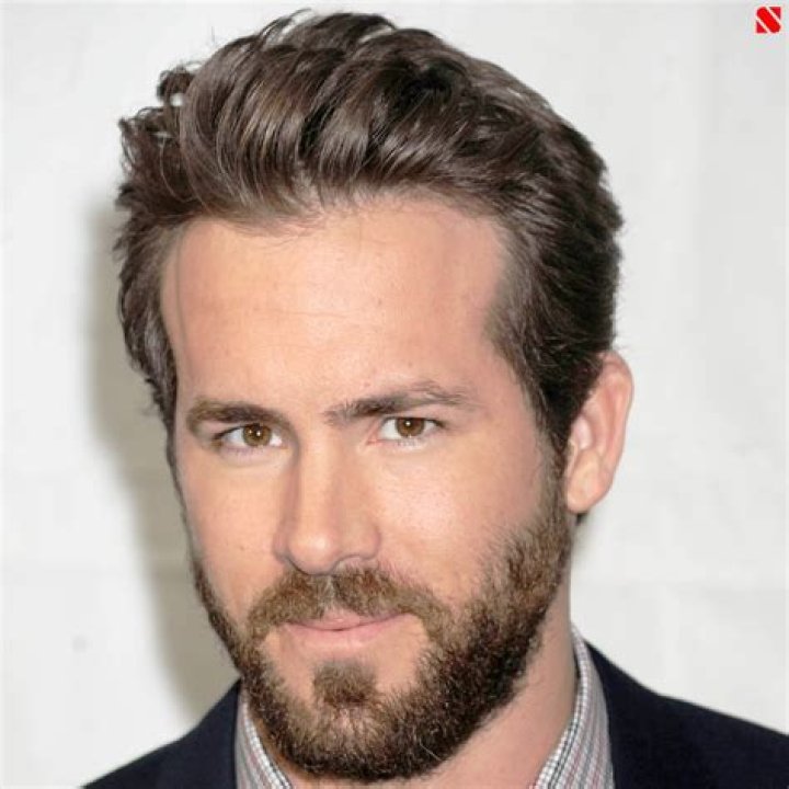 Biography of Canadian actor Ryan Gosling FUZZ MUSIC