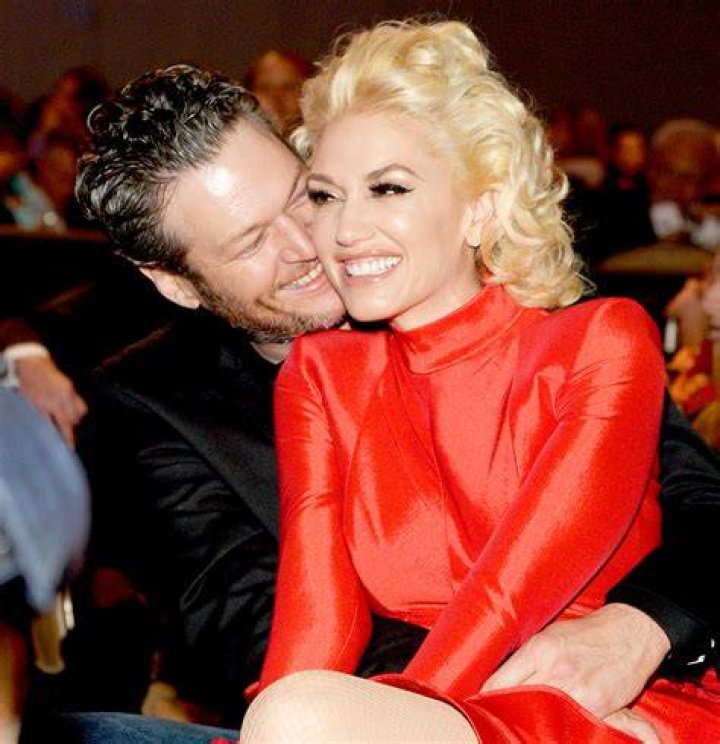 Blake Shelton Asks Gwen Stefani to Not Break His Heart Us Weekly