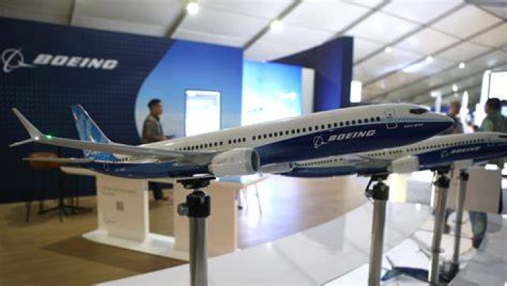 Boeing ch&iacute;nh thức sa thải gi&aacute;m đốc điều h&agrave;nh Dennis Muilenburg HỌC