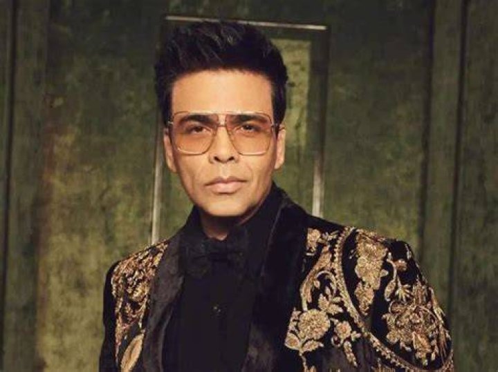 bollywood star Karan Johar revealed the reson behind his unmarried life