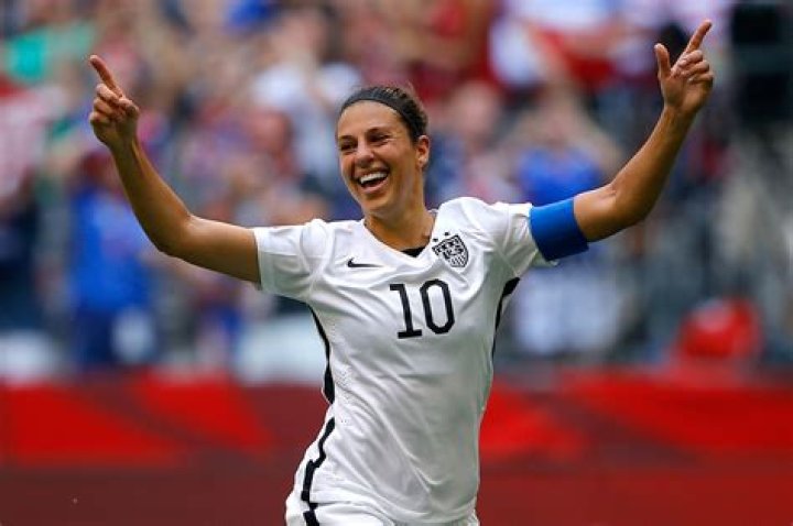 Carli Lloyd ‘seriously considering’ a run at NFL kicker