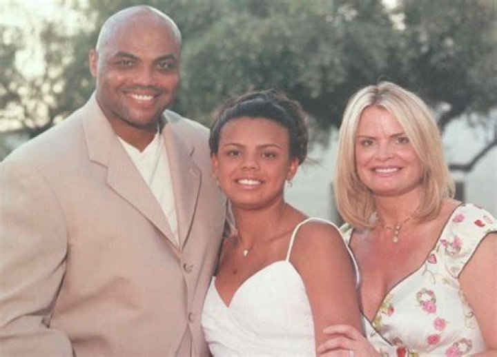 Charles barkley wife. tasknored