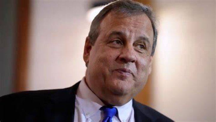 Chris Christie's Net Worth 5 Fast Facts You Need to Know