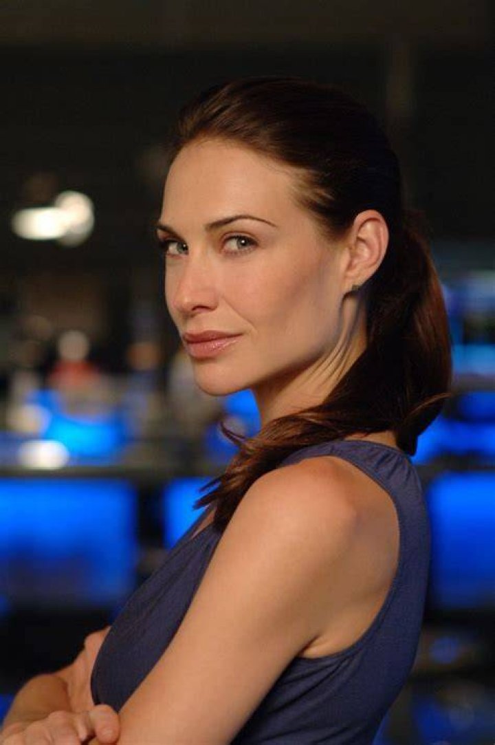 Claire Forlani fasrgadget