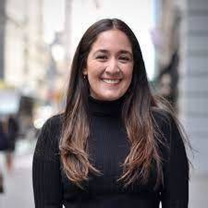 Claudia Valdez Bio, Age, Net Worth 2022, Salary, Boyfriend, Son, Height