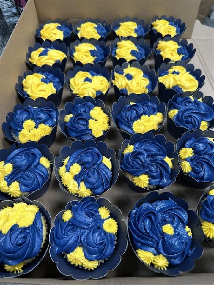 Cup Cakin' Rick Ross Celebrates 'Hood Billionaire' With Rumored
