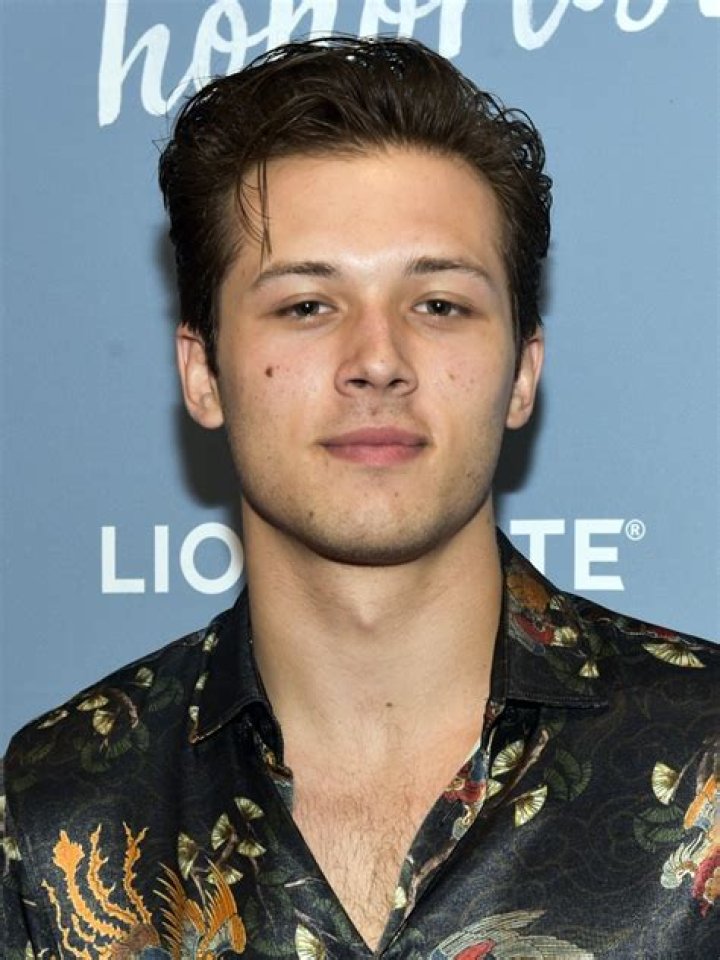 cute Leo Howard Photo (33821092) Fanpop