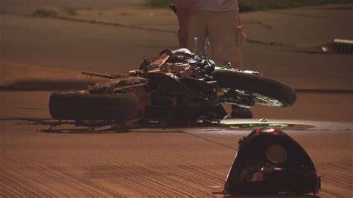 Deadly motorcycle crash on 39th Avenue in Gainesville blocks lanes