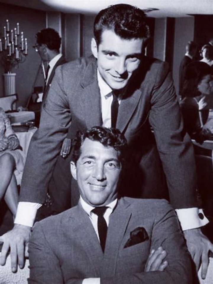 Dean Martin with his son Craig,daughter Deana and son DeanPaul. Dean