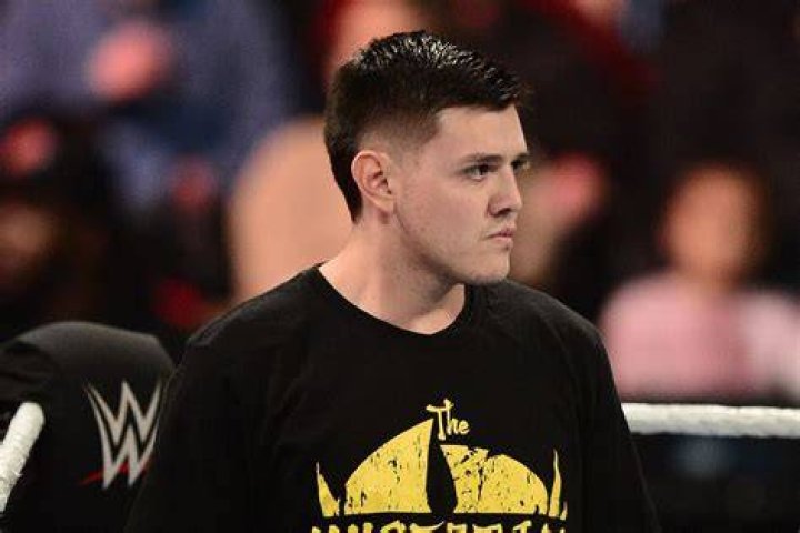Dominik Mysterio Bio, Real Name, Age, Height, WWE, Father, Mom