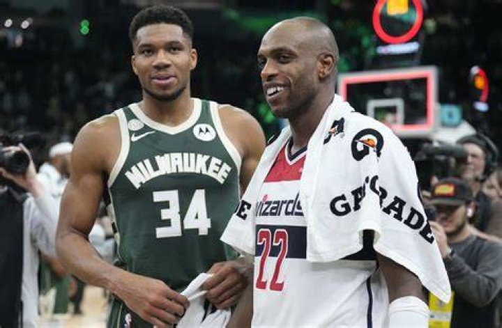 Don’t about Khris Middleton Amherst Wire