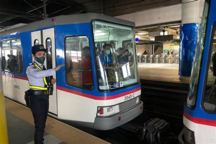 DOTr reminder Ban on bomb jokes covers all public transport ABSCBN News