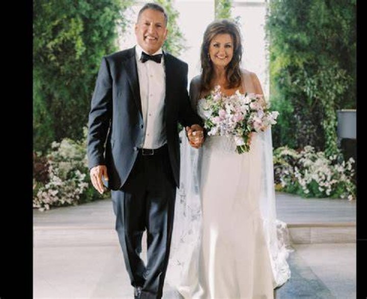 Dr. Doug Weiss Married to Wife Lisa Weiss. Kids.