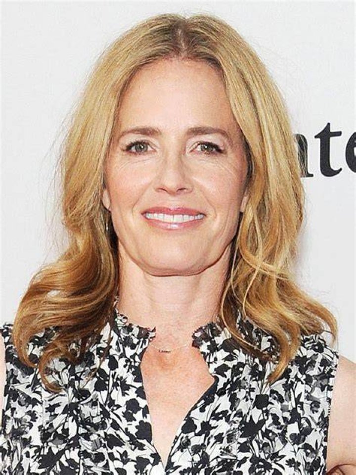 Elisabeth Shue, 59, is &lsquo;not afraid&rsquo; of aging I want to see myself as