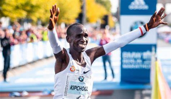 Eliud Kipchoge es el 'más grande de todos los tiempos en cualquier