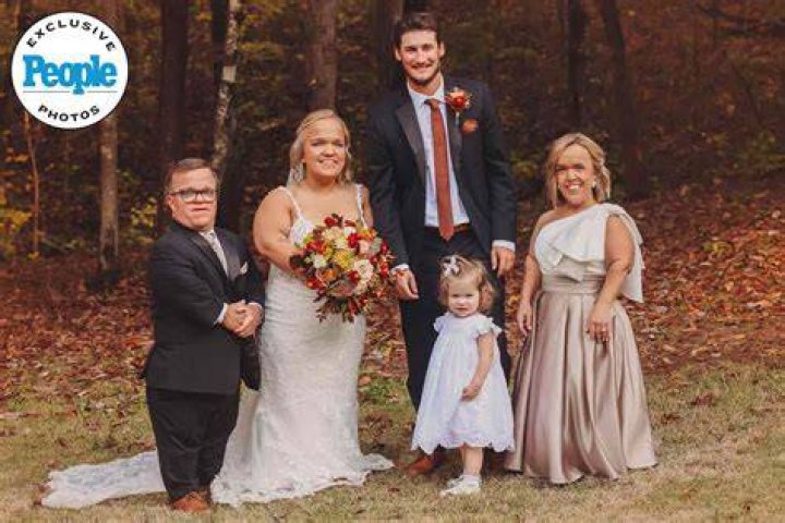 Elizabeth Johnston and Phil Yatvin's Wedding Website