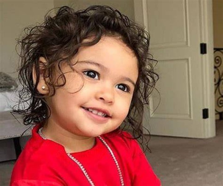 Elle McBroom Bio, Facts, Family Life of Austin McBroom&rsquo;s Daughter