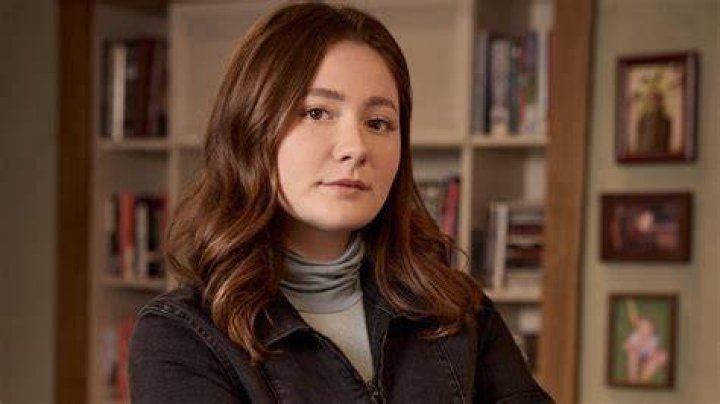 Emma Kenney Actress