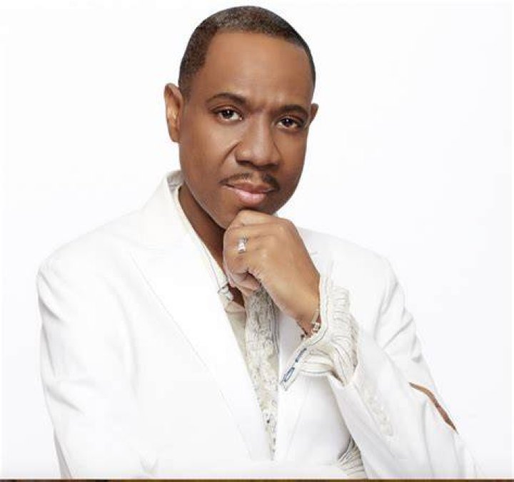 Freddie Jackson addresses thin rumors, dances to hiphop 'Nice and Slow