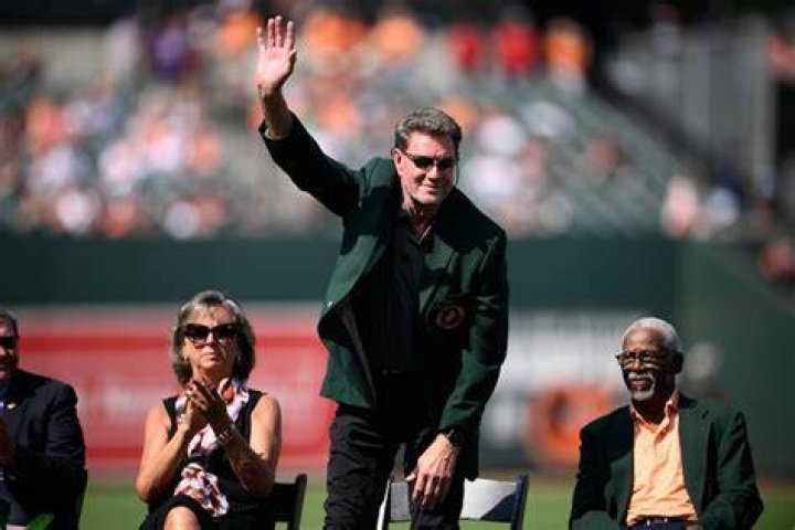 Hall of Famer Jim Palmer finds out answer to the riddle of his birth