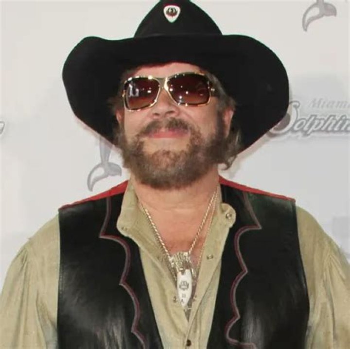 Hank Williams Jr. Bio, Net Worth, Married, Wife, Ex Wives, Divorce