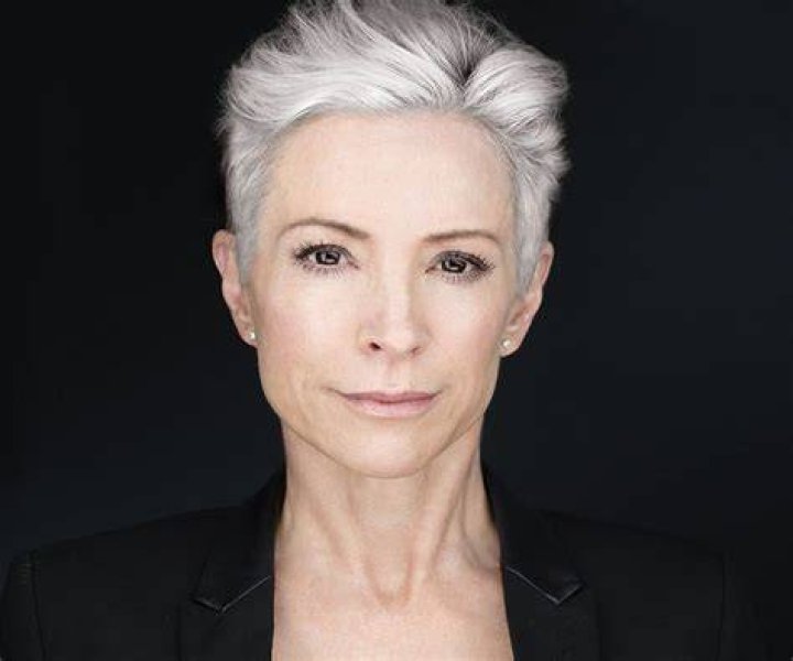Has Nana Visitor had Plastic Surgery? Nose Job, Facelift, Boob Job, and