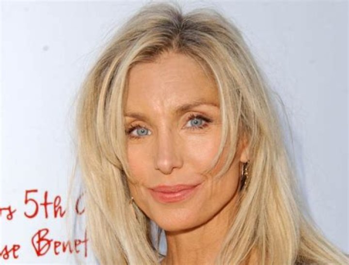 Heather Thomas Biography, Height & Life Story Super Stars Bio