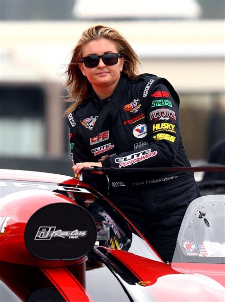 History for EE Erica Enders Claims Her Fourth NHRA Pro Stock World