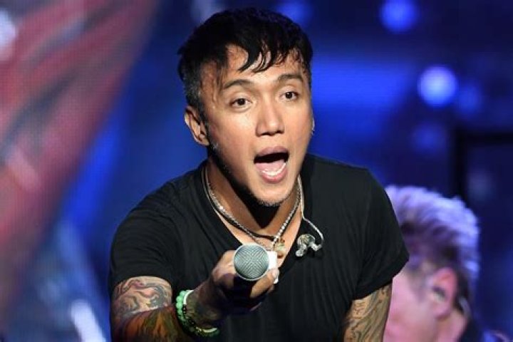 How Journey&rsquo;s Arnel Pineda Came to Love &lsquo;Don&rsquo;t Stop Believin&rsquo;&rsquo;