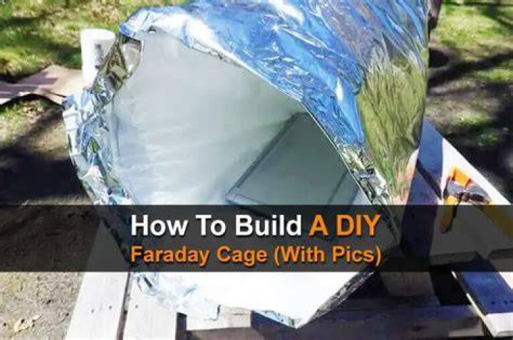 How many layers of foil do you need for a Faraday cage?