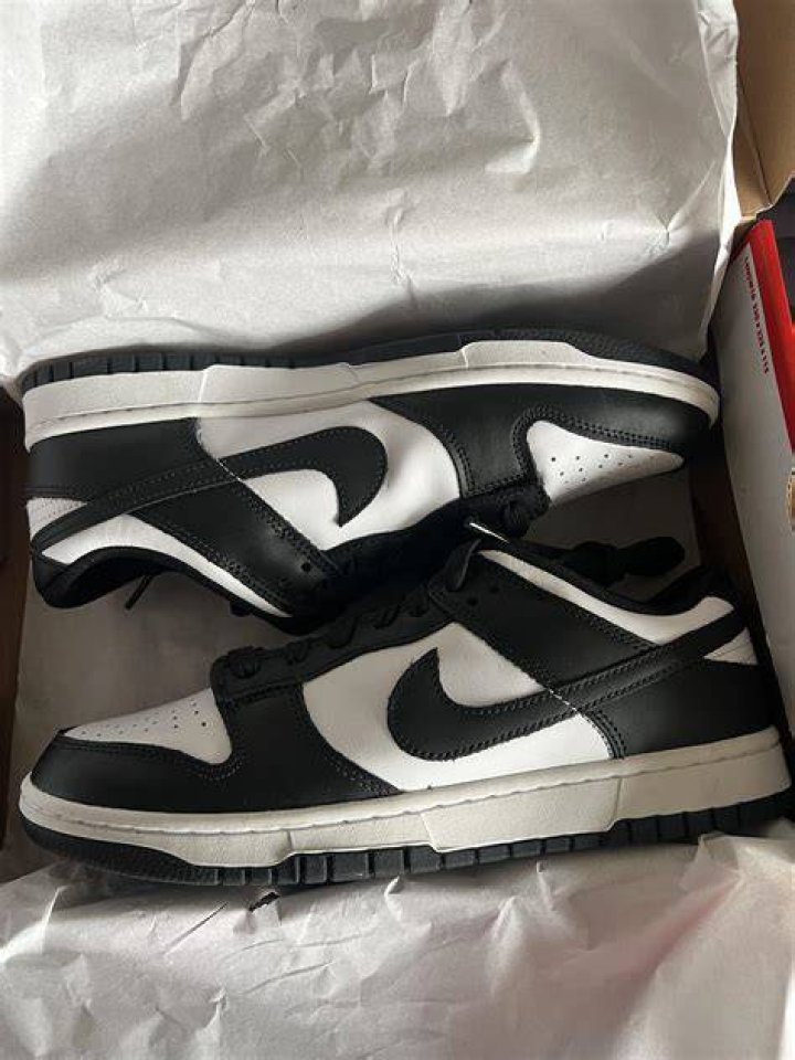 How To Authenticate Panda Dunks Air Jordan Sneakers, Low Sneakers, Jordans Sneakers, Air Jordans