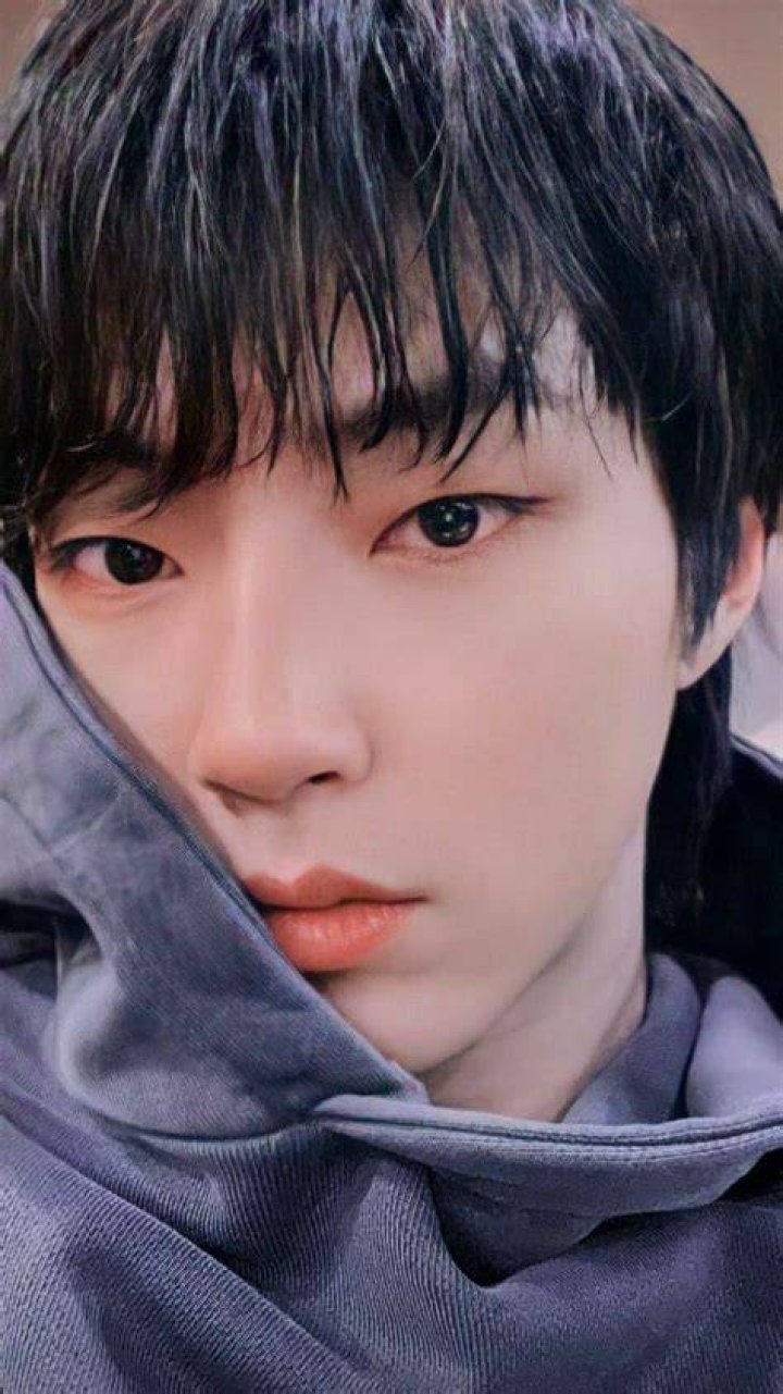 Hwang In Yeop On Playing Student Roles In His 30s