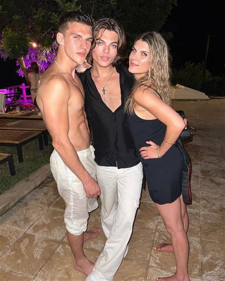 Is Damian Hurley gay or bisexual? He has Admitted...