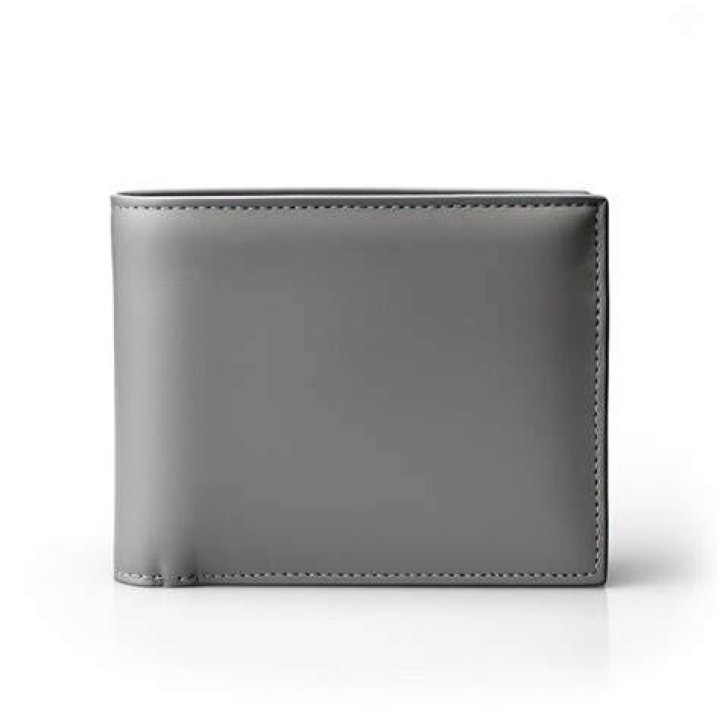 Is Gray a good wallet color?
