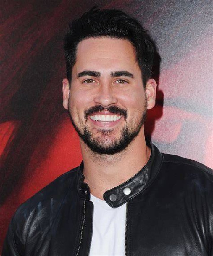 Is Josh Murray Single? 'The Bachelorette' Star Says He's Learning To